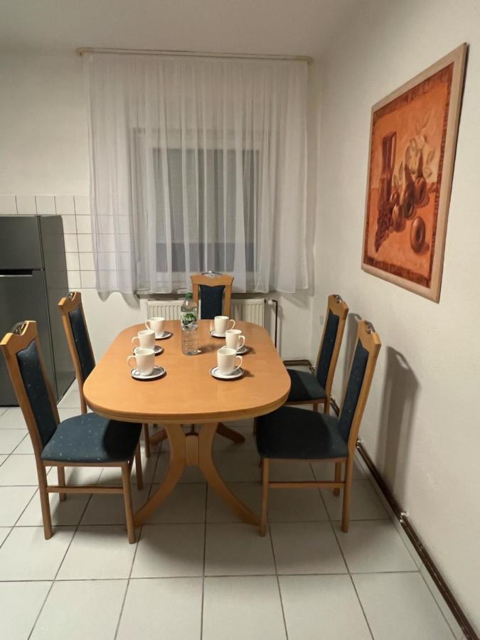 Haus Kim Thinh Apartment Betzdorf Luaran gambar